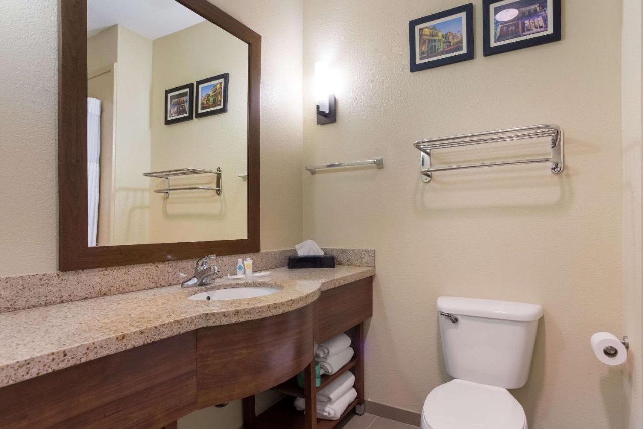 Comfort Suites North Mobile Saraland Eksteriør billede