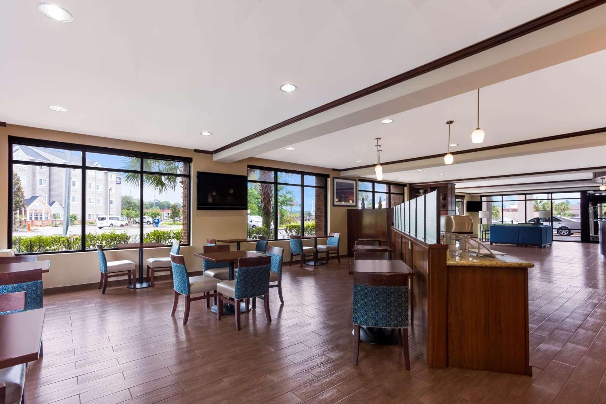 Comfort Suites North Mobile Saraland Eksteriør billede